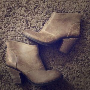 Jessica Simpson vintage booties